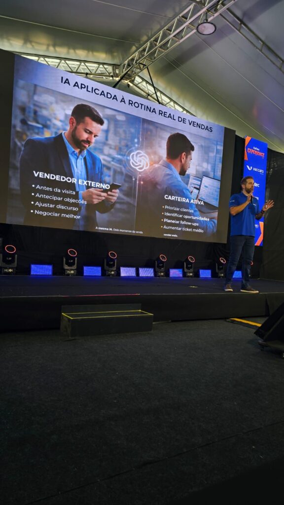 palestrante de convenção de vendas